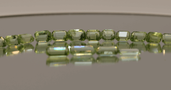Natural peridot set, total weight 29 carat (21 stones), octagon cut, yellow green color, untreated, loose gemstones, dimensions 5.9–10.6 × 4.9–6.3 × 2.0–4.8 mm, perfect for fine jewelry.