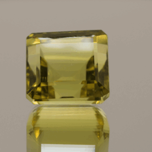 Lemon Quartz gemstone 17.93 carats, natural light yellow octagon-cut, premium quality for jewelry
