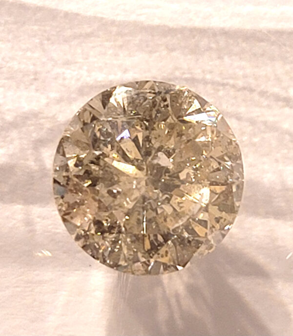 1.51 ct natural diamond round brilliant for a Ring IGI certificate. Diamond Ring