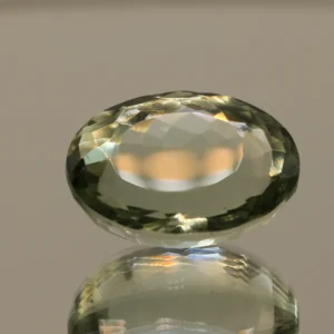 PRASIOLITE OVAL 14.51 CT