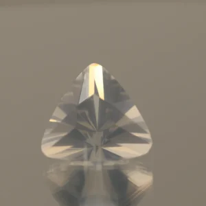 MILKY QUARTZ TRILLION 5.8 CT