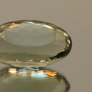 PRASIOLITE OVAL 19.91 CT