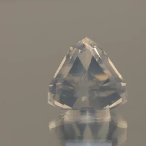 MILKY QUARTZ TRILLION 9.03 CT